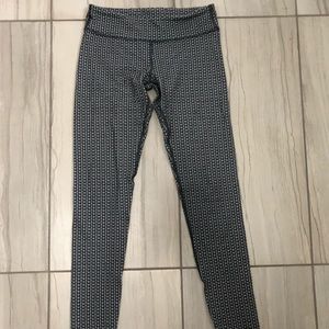 Ivivva: Rythmic Tight